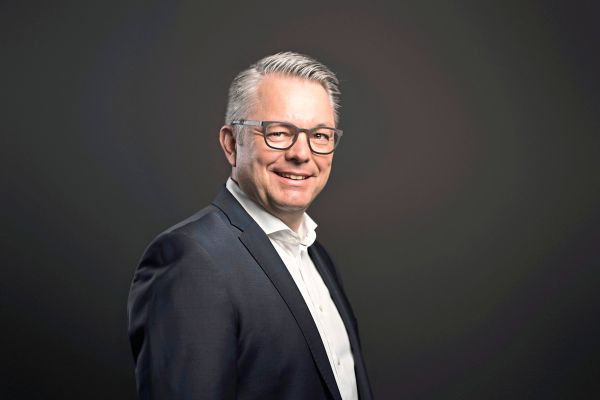 Servus-TV-trennt-sich-von-Programmchef-Goetz-Hoefer