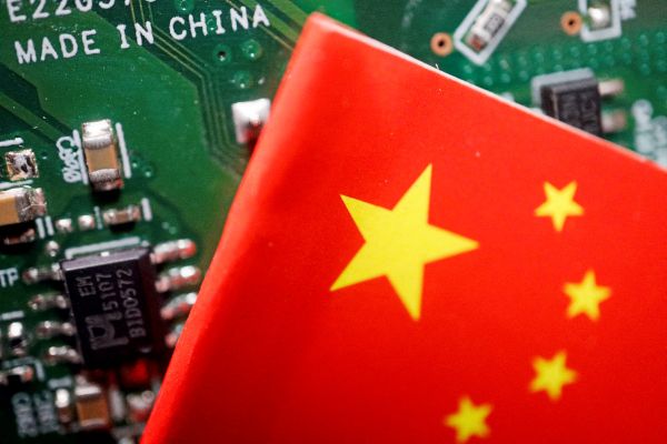Experten-Mangel-an-Chipmaschinen-bremst-Chinas-KI-Aufholjagd