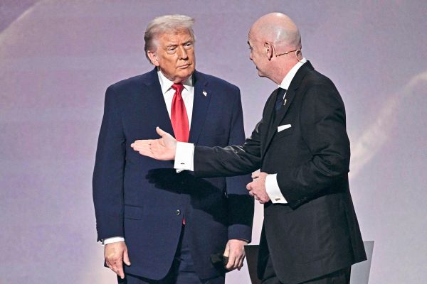 us-pr-sident-trump-wird-den-wm-pokal-berreichen