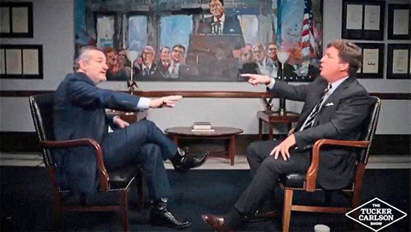 Von-Steve-Bannon-bis-Tucker-Carlson-Trumps-Maga-Basis-mobilisiert-gegen-US-Angriff-auf-den-Iran