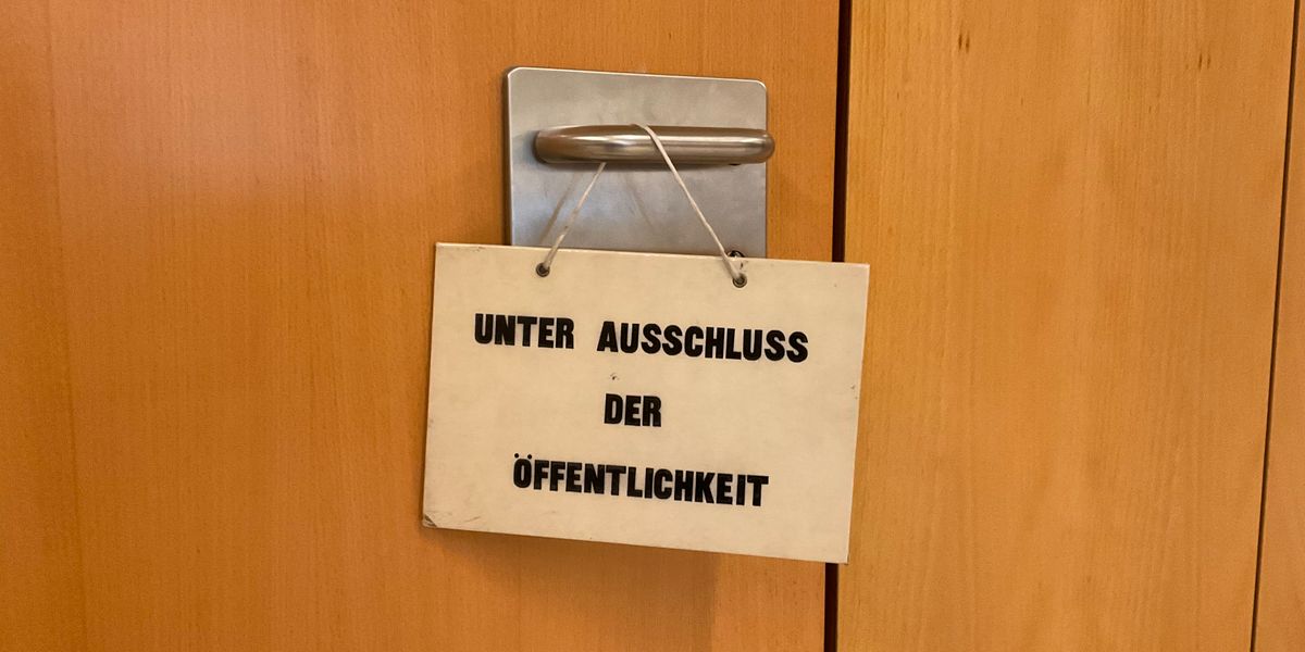 Vergewaltigungsprozess Gegen "IS"-Fan, Der Als Security Arbeitete ...