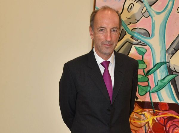 -Krone-bernahme-wird-ernst-Dichand-meldet-Kauf-bei-Kartellbeh-rde