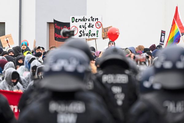 afd-partei-jugend-generation-deutschland-ein-sterreicher-unter-den-ersten-15