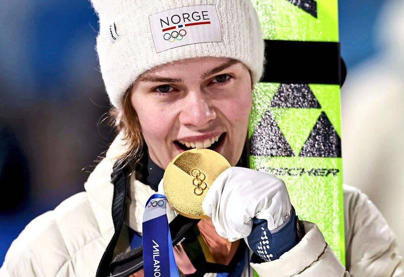 Norwegerin Ström holt erneut Gold – Österreichs Skispringerinnen gehen leer aus