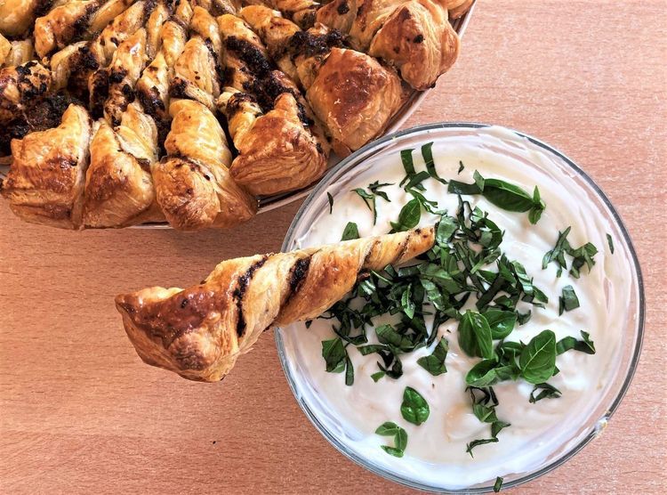 Rezept für Tarte Soleil, ein perfektes Fingerfood - Vorspeisen & Suppen ... Rezept für Tarte Soleil, ein perfektes Fingerfood - Vorspeisen & Suppen ...