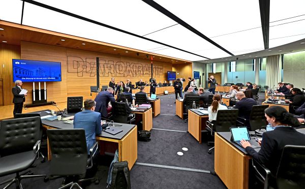 Beratungen-f-r-U-Ausschuss-Auskunftspersonen-kosteten-Innenressort-bisher-20-000-Euro