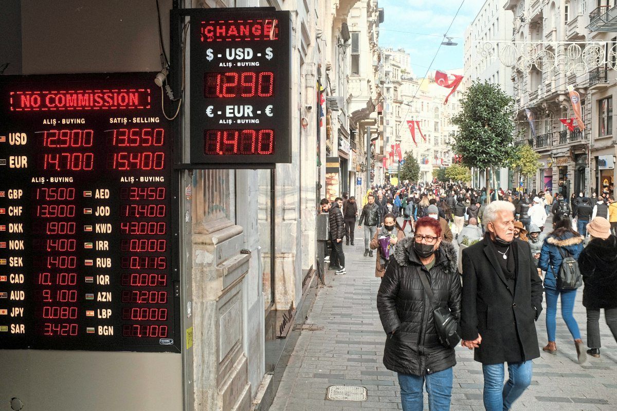 Inflation in der Türkei sprang im Jänner auf knapp 49 Prozent ...