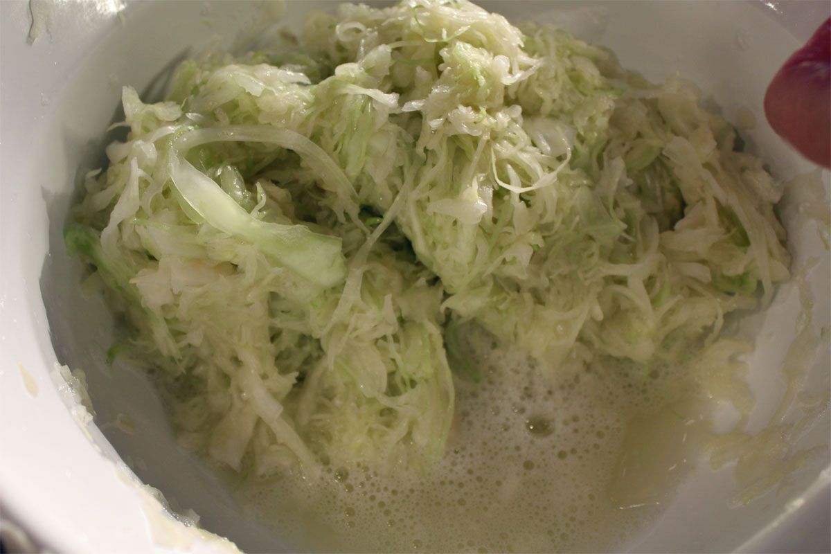 Weihnachtsmenü, Teil 1: Selbstgemachtes Sauerkraut - Weihnachten ...
