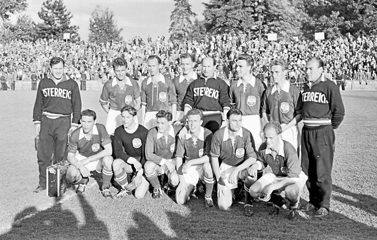 Ein österreichisches Mannschaftsfoto bei der WM 1954.