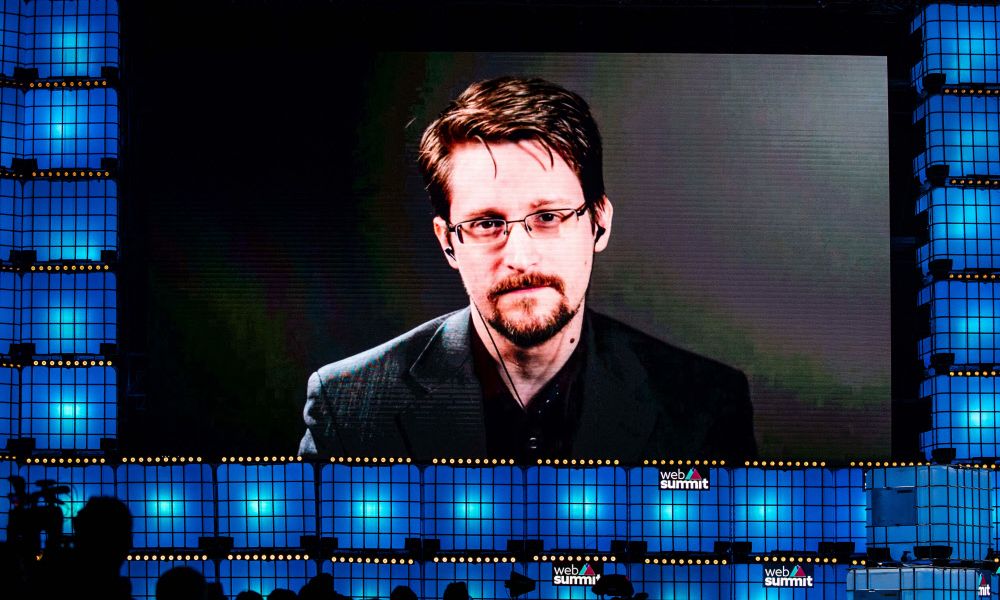 Edward Snowdens Ehefrau teilt Akt- und Kinderfotos im Social Web