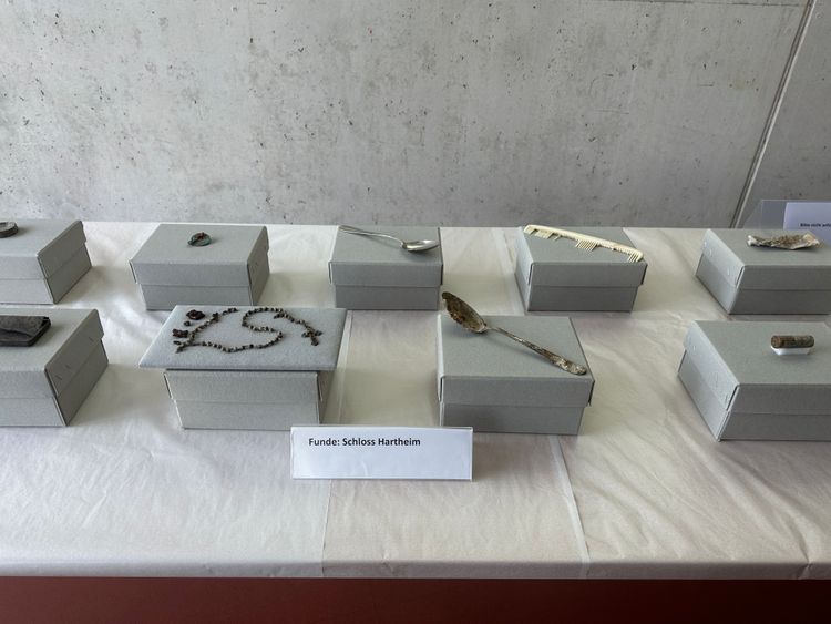 Die letzten Erinnerungsstücke der Ermordeten von Schloss Hartheim