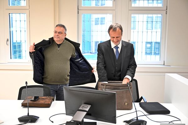 Oberste-Staatsanw-lte-Wer-Was-f-r-ein-Arsch-liket-kann-sich-sehr-wohl-strafbar-machen