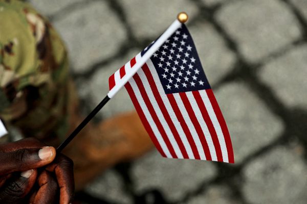 Bis-zu-15-000-Euro-USA-testen-Kaution-f-r-Einreise-aus-bestimmten-L-ndern