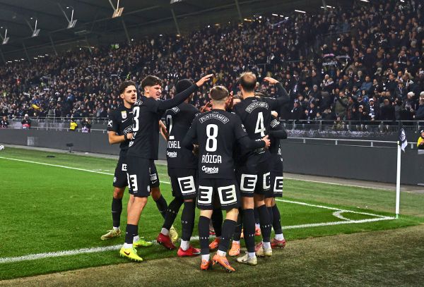 Sturm-bleibt-nach-2-1-Sieg-gegen-den-GAK-die-Nummer-eins-von-Graz