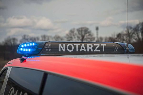 Im-Notfall-greifen-rzte-eher-zur-Spritze-rztinnen-setzen-auf-Empathie