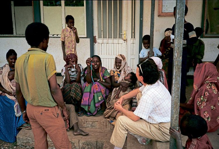 Maria Hengstberger Eine NGOPionierin wird 80 Gesundheit