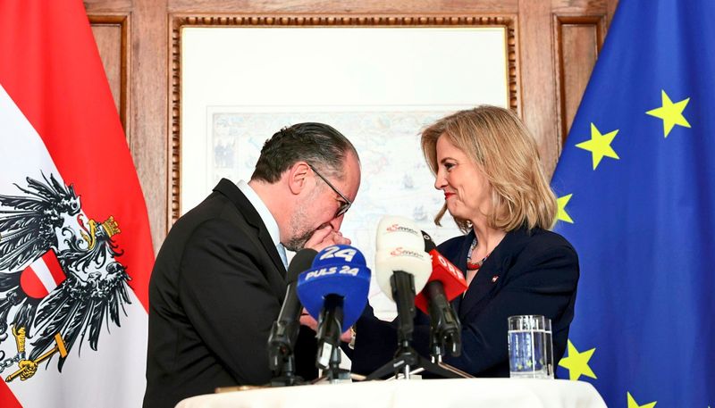 PC des Ex-EU-Botschafters war laut Starlinger-Bericht "kompromittiert"
