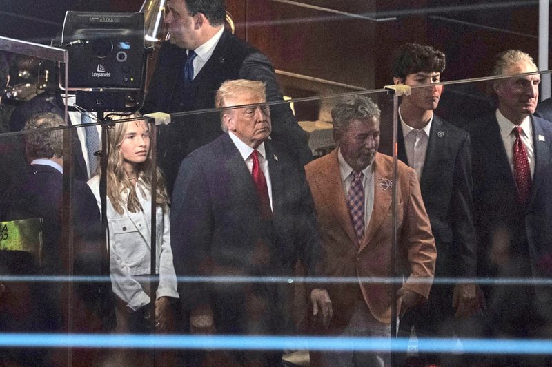 Pfiffe und Buh-Rufe für Trump bei NBA-Finals in New York