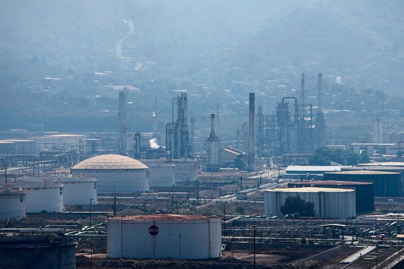 USA lockern nach Maduro-Sturz Sanktionen gegen Ölindustrie Venezuelas