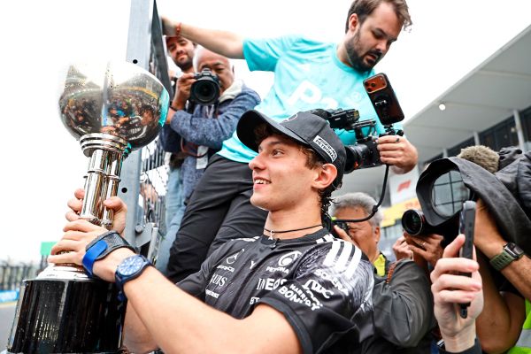 teenager-kimi-antonelli-mischt-die-formel-1-auf