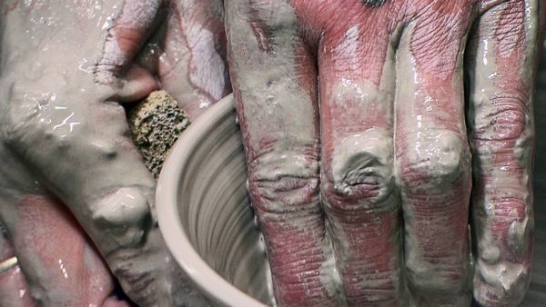 -Meisterwerk-ORF-Schauplatz-ber-die-Freude-an-der-Handarbeit