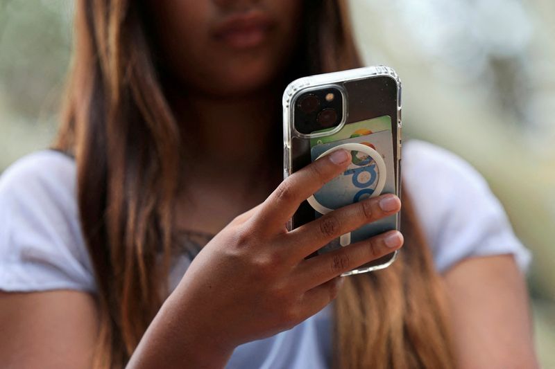 Soll Social Media für Kinder in Österreich verboten werden?