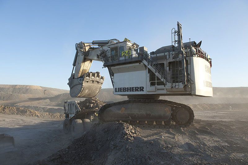 I dieci più grandi escavatori del mondo Liebherr-R98003