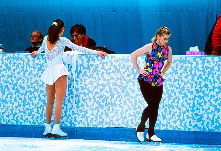 Nancy Kerrigan und Tonya Harding beim Training bei den olympischen Spielen 1994.