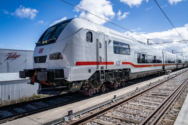 Das-ist-der-neue-ICE-Fernverkehrszug-der-Deutschen-Bahn