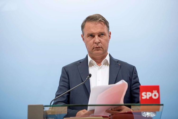 Mit dem präzisierten Kaiser-Doskozil-Asylpapier will SPÖ-Chef Andreas Babler die Migrationsdebatte - auch in den eigenen Reihen - einfangen.