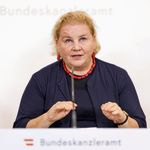 Ist es rechtswidrig, dass Flüchtlinge auf die volle Sozialhilfe warten müssen? 80c40e68 f0c7 4e81 a924 66b66ecb0ba3