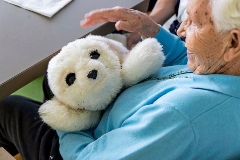 Die Roboter in der Pflege kommen – aber anders als gedacht