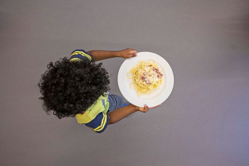 Wie gesund essen Österreichs Volksschülerinnen?