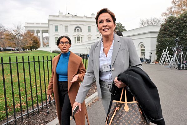 US-Gericht-erkl-rt-Sparprogramm-bei-Voice-of-America-f-r-ung-ltig