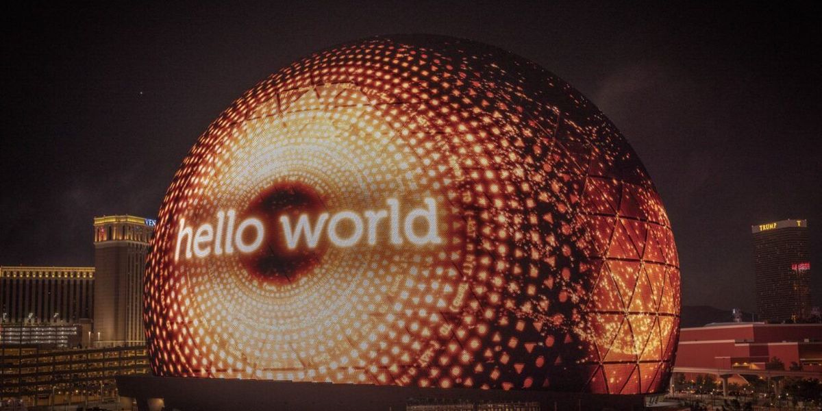 VR without glasses Pictures of the opening of "The Sphere" show the