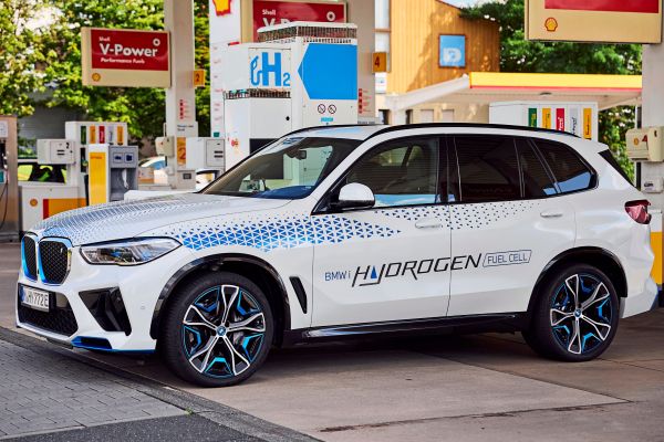 Es-gibt-nur-noch-53-Wasserstoffautos-im-Land-Muss-sterreich-weitere-Tankstellen-f-r-sie-bauen-