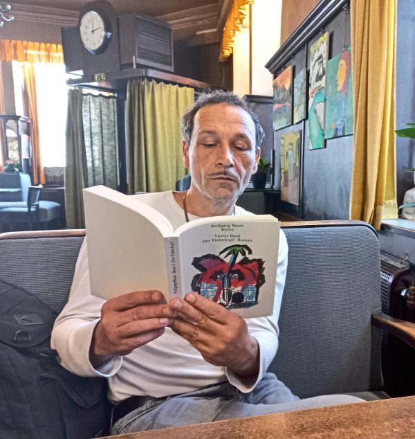 Hallo-was-lesen-Sie-Gerald-Votava-