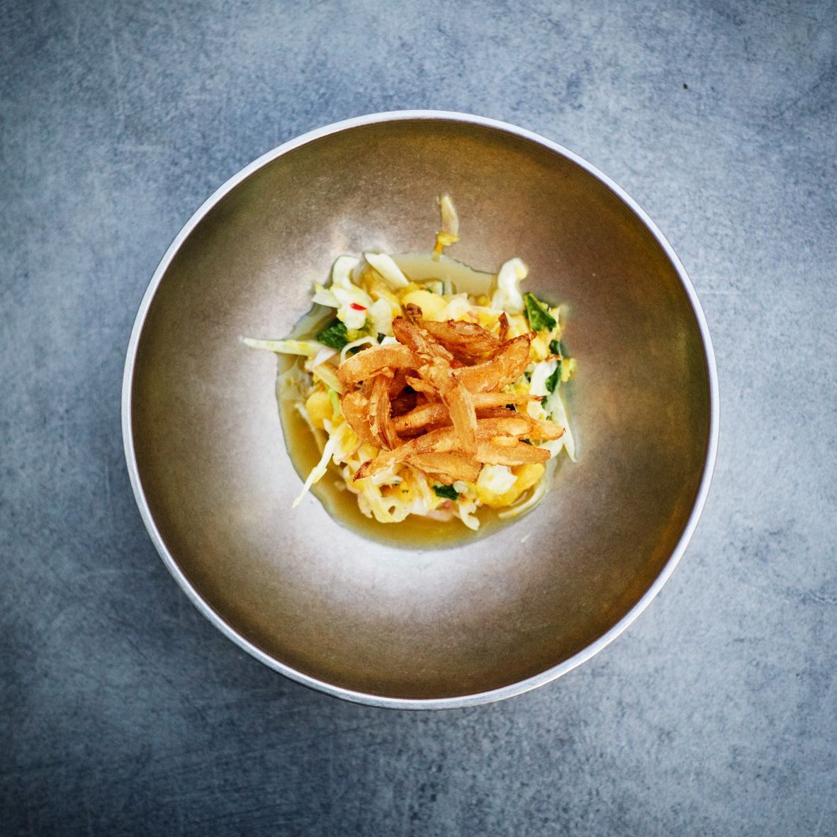 Fenchel Som Tam mit frittiertem Fenchel