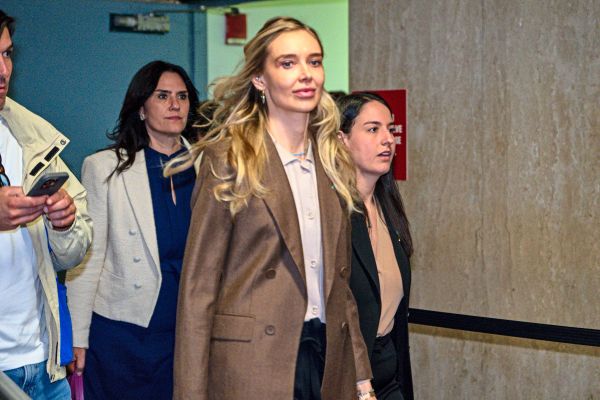Polnisches-Ex-Model-habe-sich-nach-Weinstein-bergriff-gesch-mt-