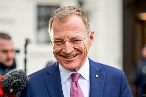 -VP-Landesparteitag-in-Linz-Stelzer-tritt-erneut-als-Parteichef-an