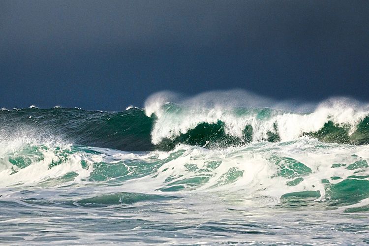 Wild und rau: das Meer um Donegal in Irland