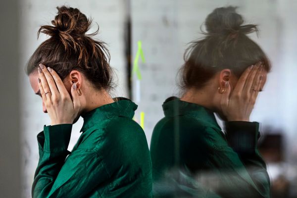 Sexuelle-Bela-stigung-am-Arbeitsplatz-kostet-j-hrlich-zwei-Milliarden-Euro