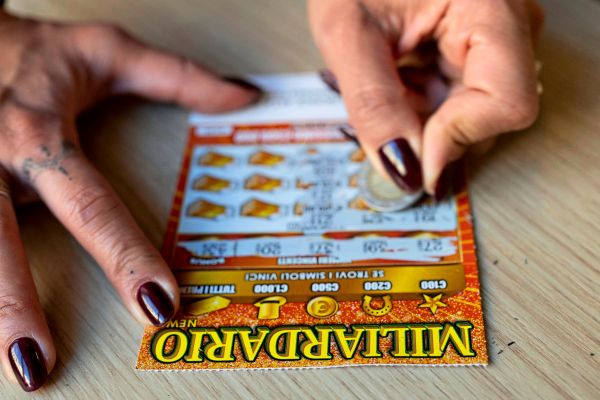 Wie-die-Mafia-beim-Gl-cksspiel-in-Italien-ganz-legal-Millionen-scheffelt