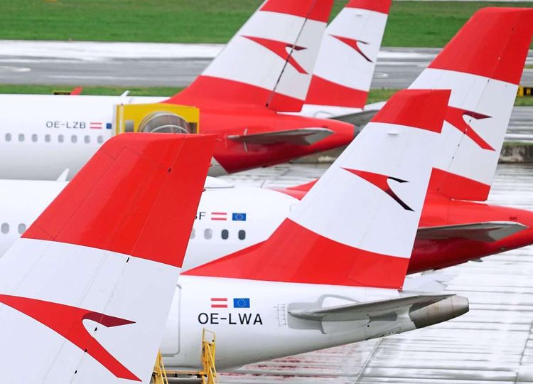 Abgestellte AUA-Flugzeuge am Flughafen Wien-Schwechat