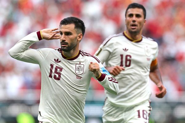 Spanien-nach-1-0-Erfolg-gegen-Uruguay-Gruppe-H-Sieger
