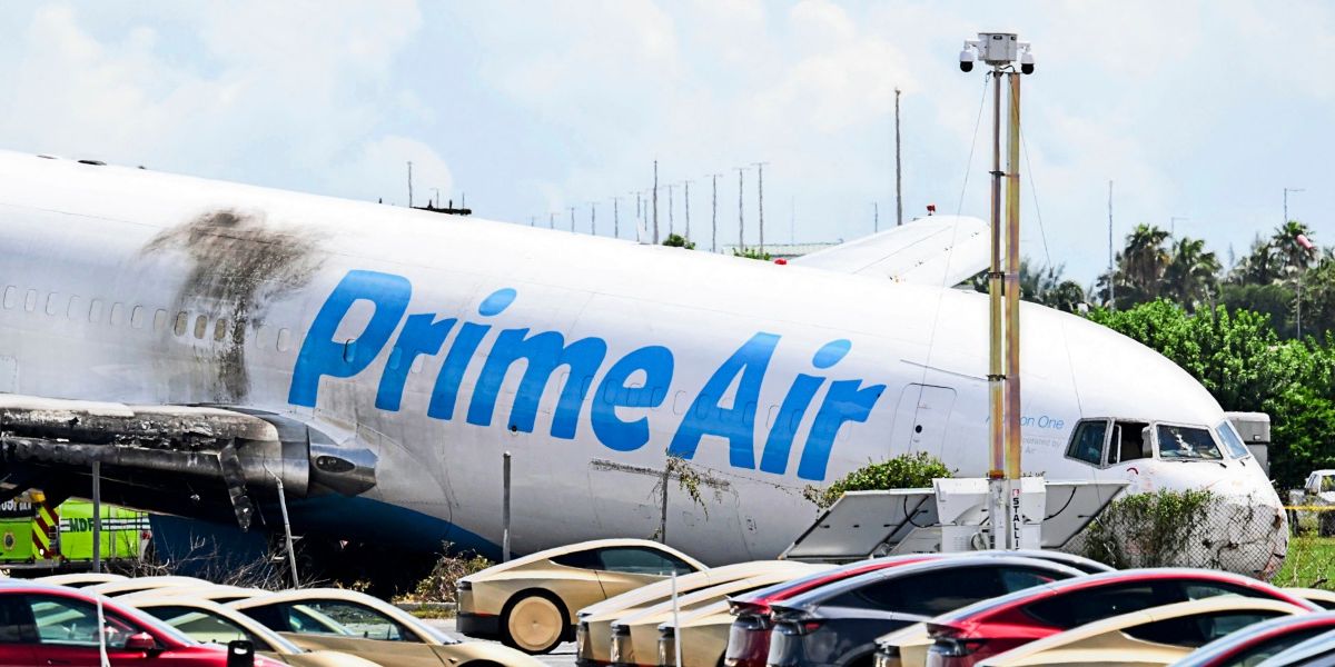 Ermittler sichern Flugschreiber nach Amazon-Frachtjet-Unfall