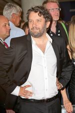 Ulmen reicht Antrag auf einstweilige Verfügung gegen 