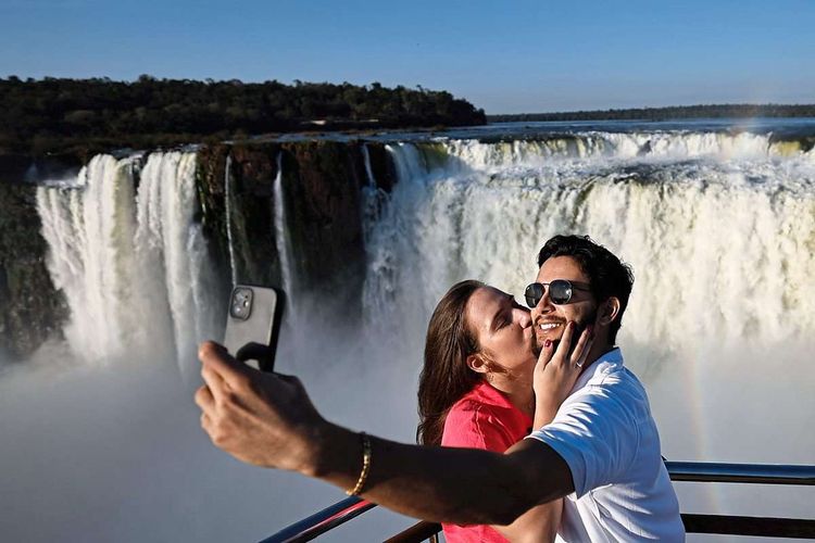 Iguazu-Wasserfälle: Der durchschnittliche Wasserdurchfluss beträgt nach Angaben des Parks 1,8 Millionen Liter Wasser pro Sekunde.