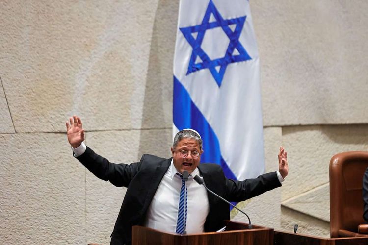Itamar Ben-Gvir gestikuliert in der Knesset.