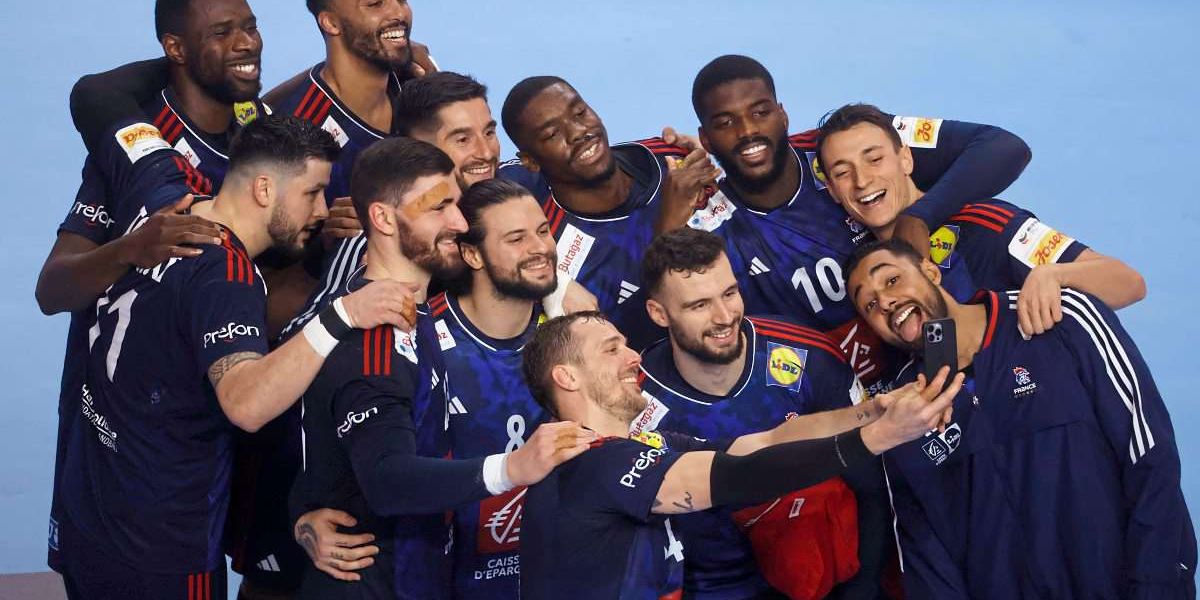 Frankreich Im Finale Der Handball-EM Gegen Dänemark - Gastgeber ...